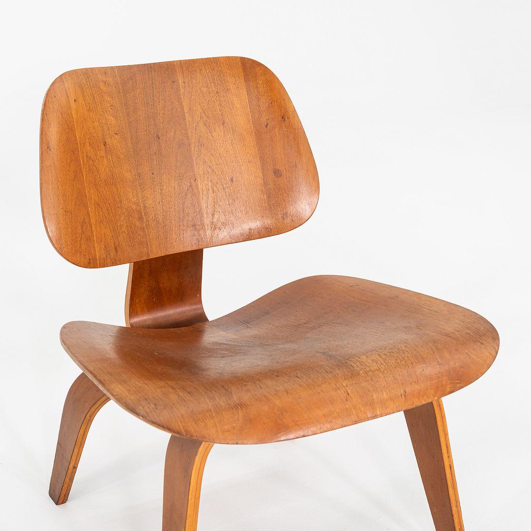 C. 1947 Herman Miller Evans Eames LCW Lounge Chair in Walnut 2