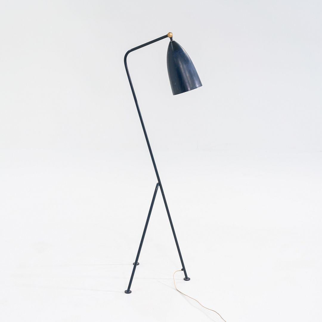 C. 1948 Greta Magnusson Grossman for Bergborn G-33 Grasshopper Floor Lamp Blue In Good Condition For Sale In Philadelphia, PA