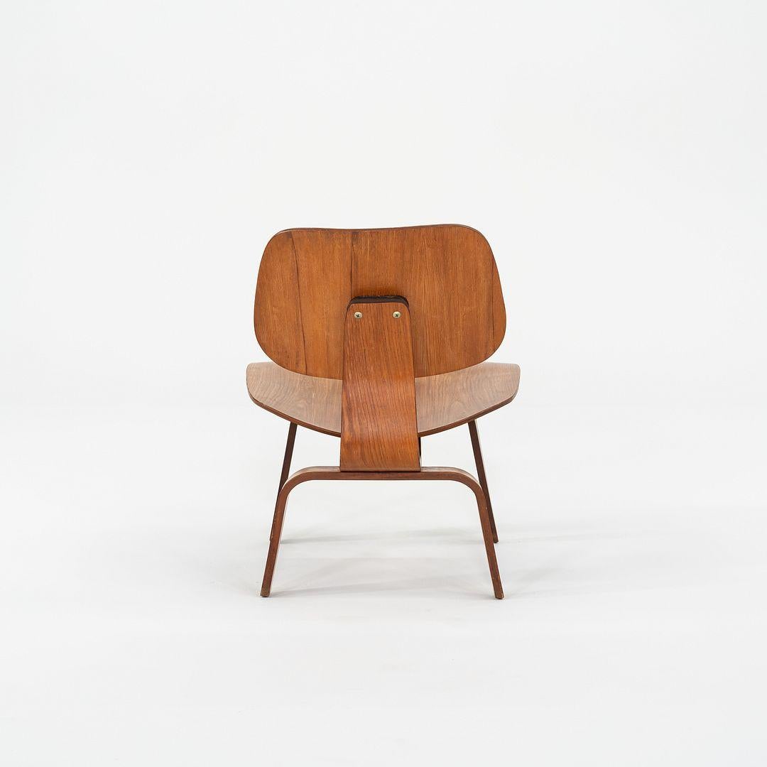 Milieu du XXe siècle C. 1948 Herman Miller et Evans Eames LCW Lounge Chair en frêne calicot en vente