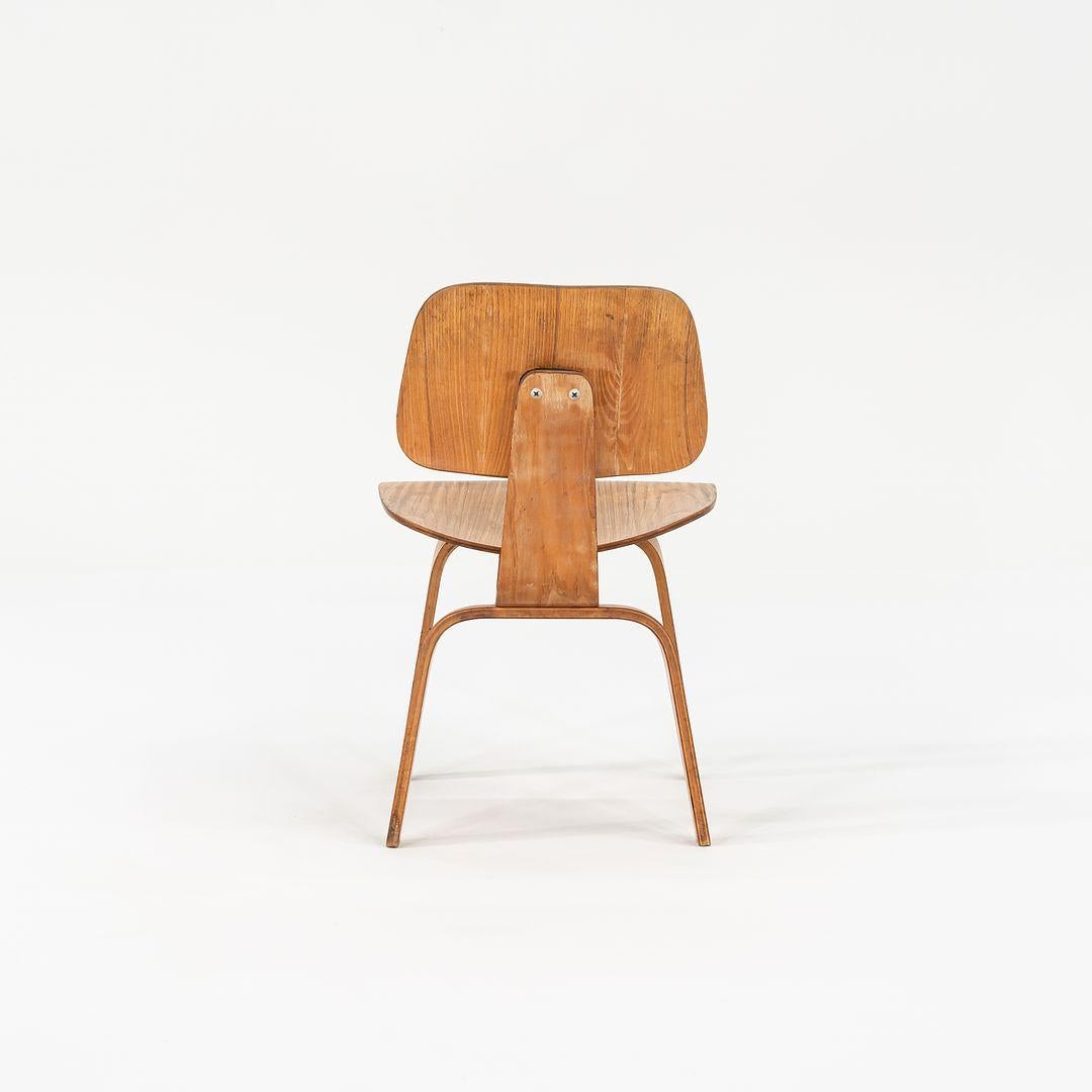 Acciaio C. 1948 Set di 4 sedie da pranzo Evans Herman Miller Eames DCW in frassino calico in vendita