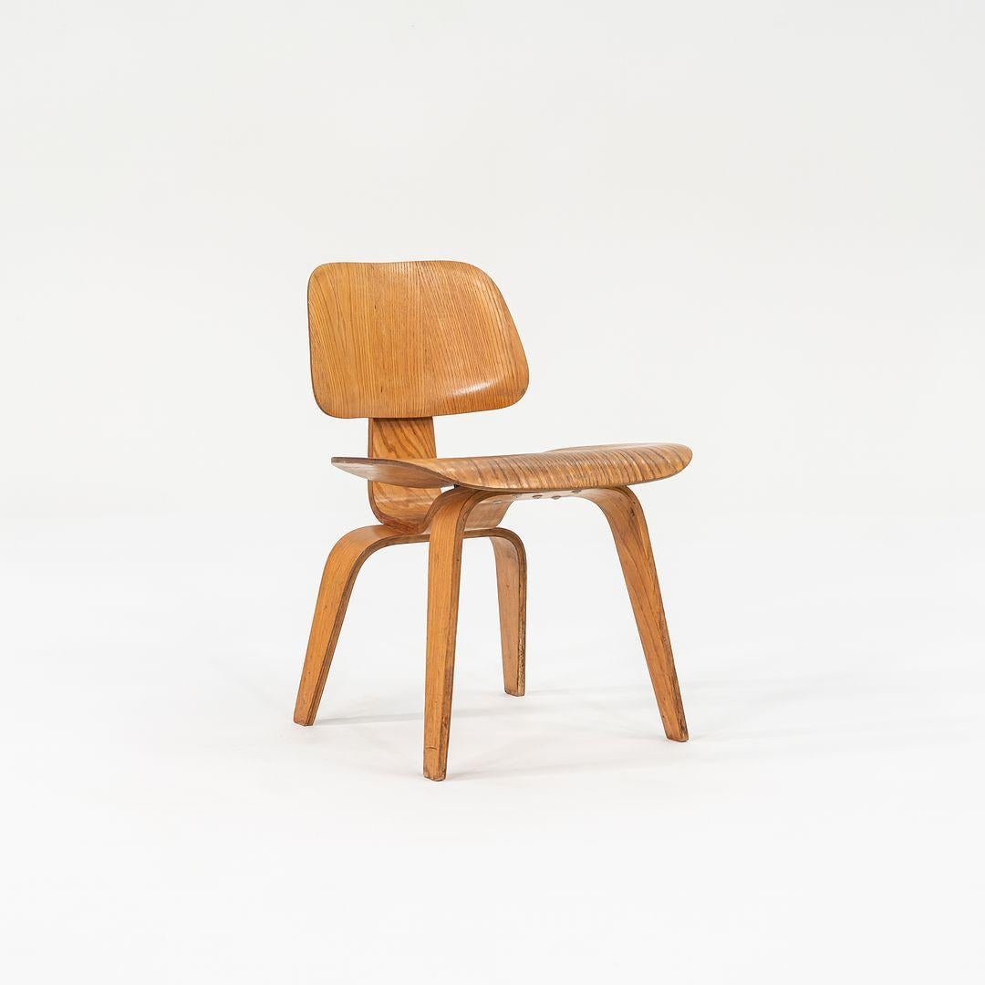C. 1948 Set di 4 sedie da pranzo Evans Herman Miller Eames DCW in frassino calico in vendita 2