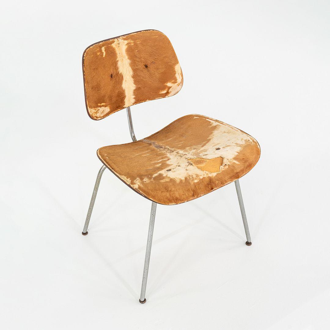 C. 1949 Sedia da pranzo Evans Eames DCM con tappezzeria originale in pelo e pelle in vendita 4
