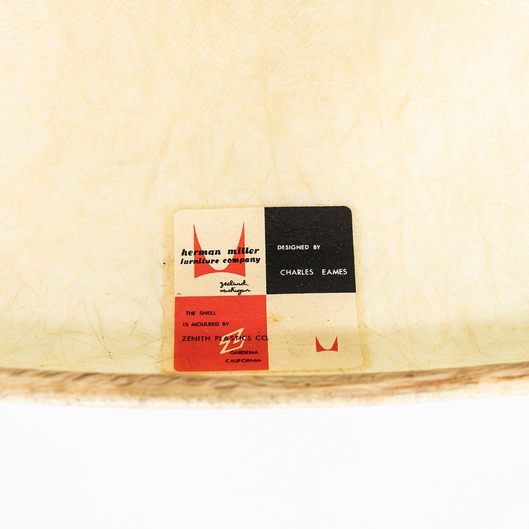 C. 1950 Herman Miller Eames Zenith SAX Sedia a conchiglia con braccio in fibra di vetro e bordo a corda in vendita 3