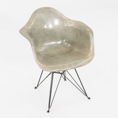 C. 1950 Ein Paar Herman Miller Eames Rope Edge DAR Arm Shell Chair in Grün