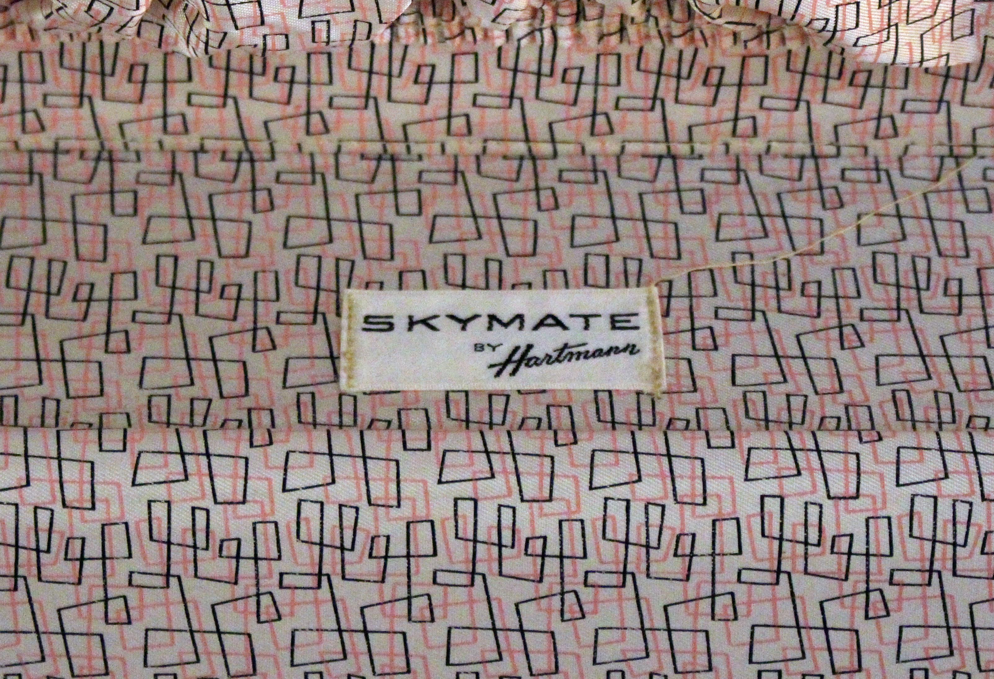 c. 1950s Hartmann Skymate Suitcase on Custom Coffee Table Height Stand For Sale 3