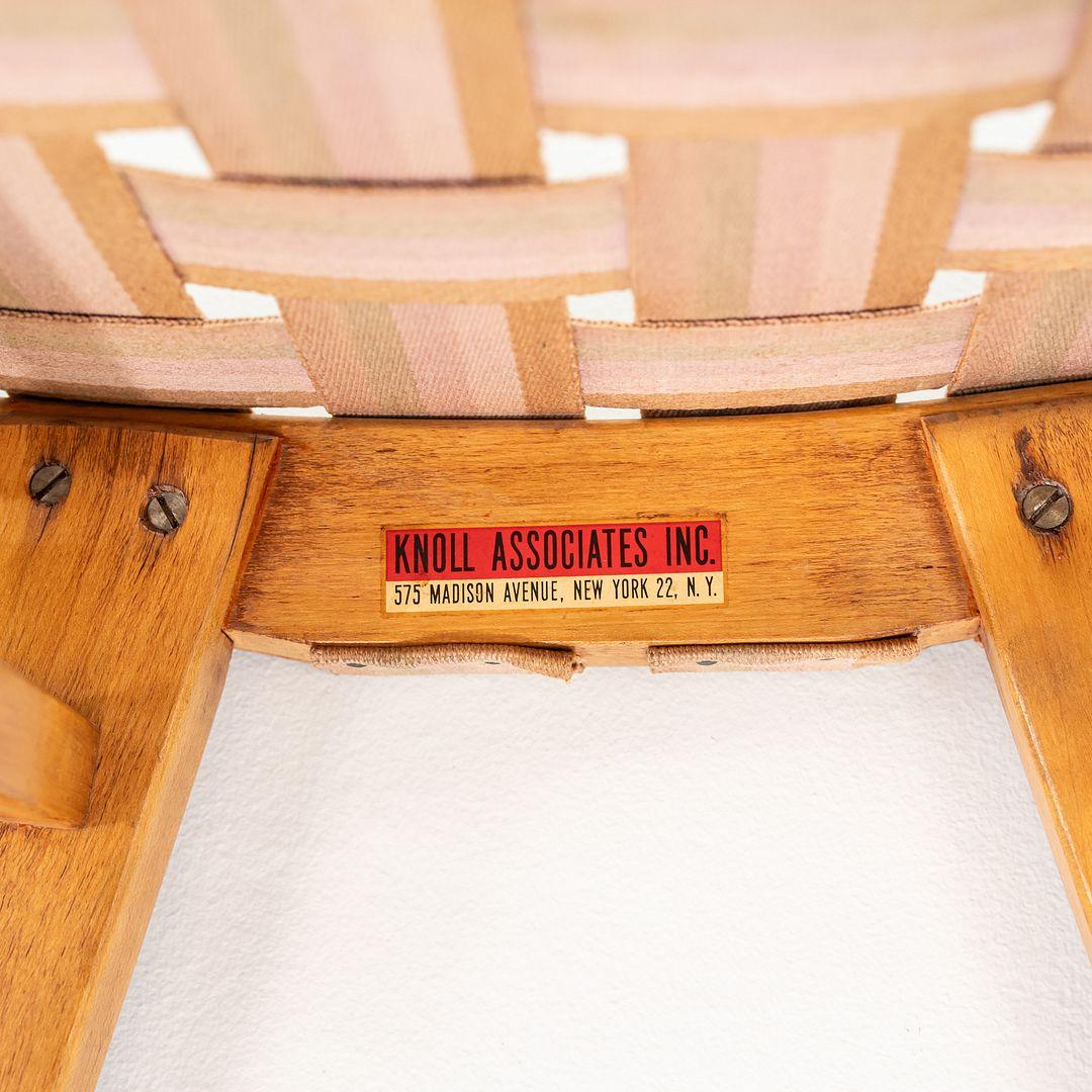 C. 1951 Jens Risom for Knoll Stool 667-W in Maple and Canvas with Label For Sale 2
