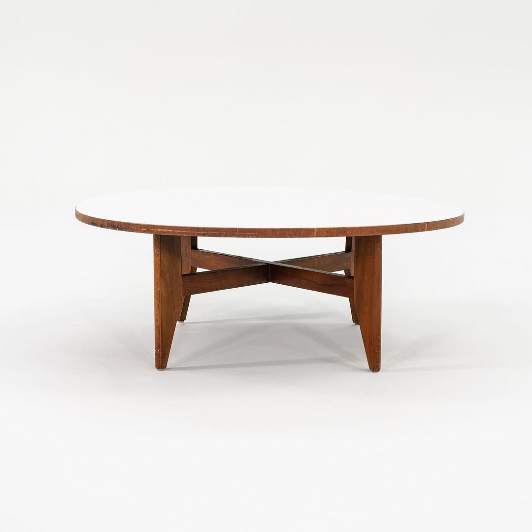 C. 1952 Table basse en bois Model No. 5059 de George Nelson pour Herman Miller en vente 1
