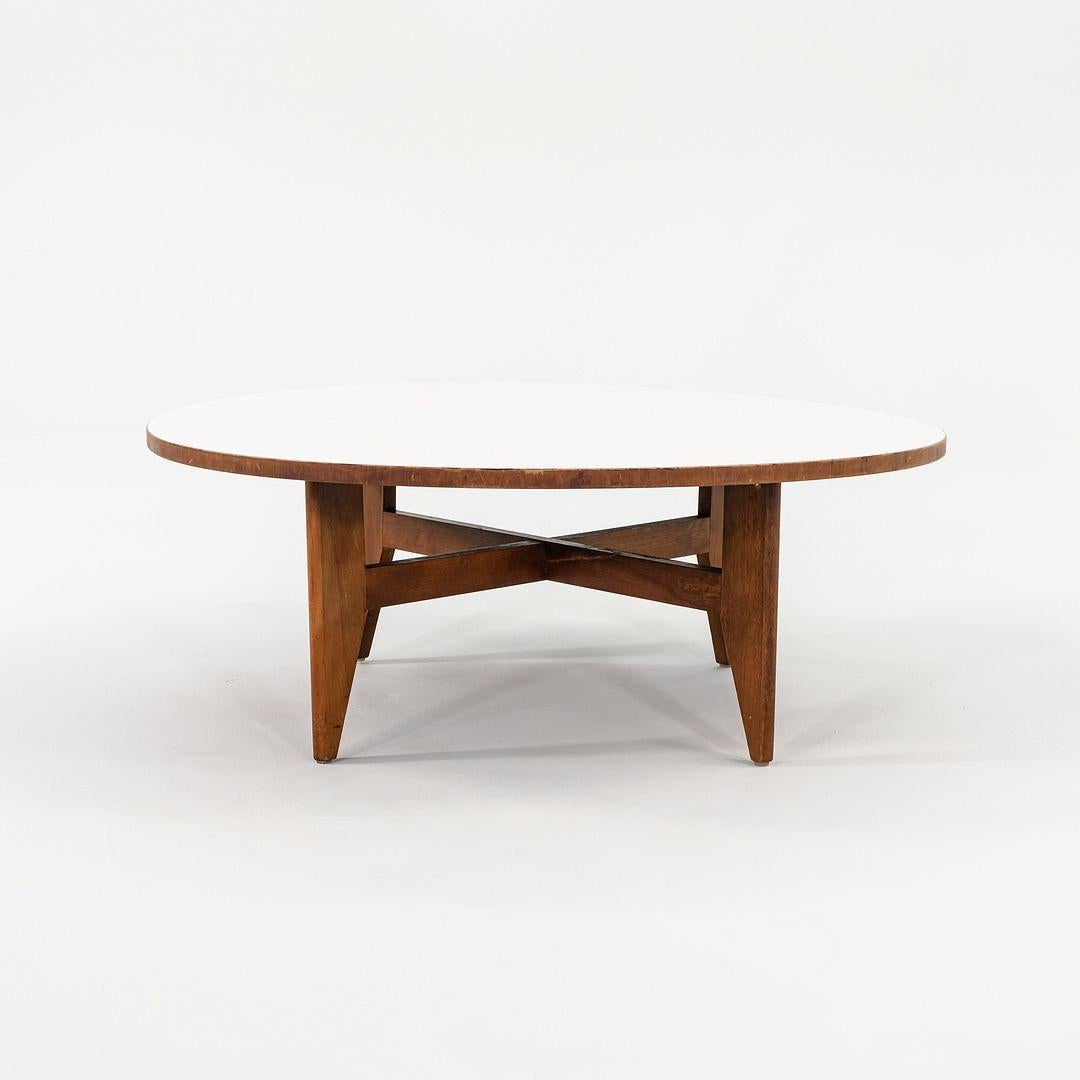 C. 1952 Table basse en bois Model No. 5059 de George Nelson pour Herman Miller en vente 2
