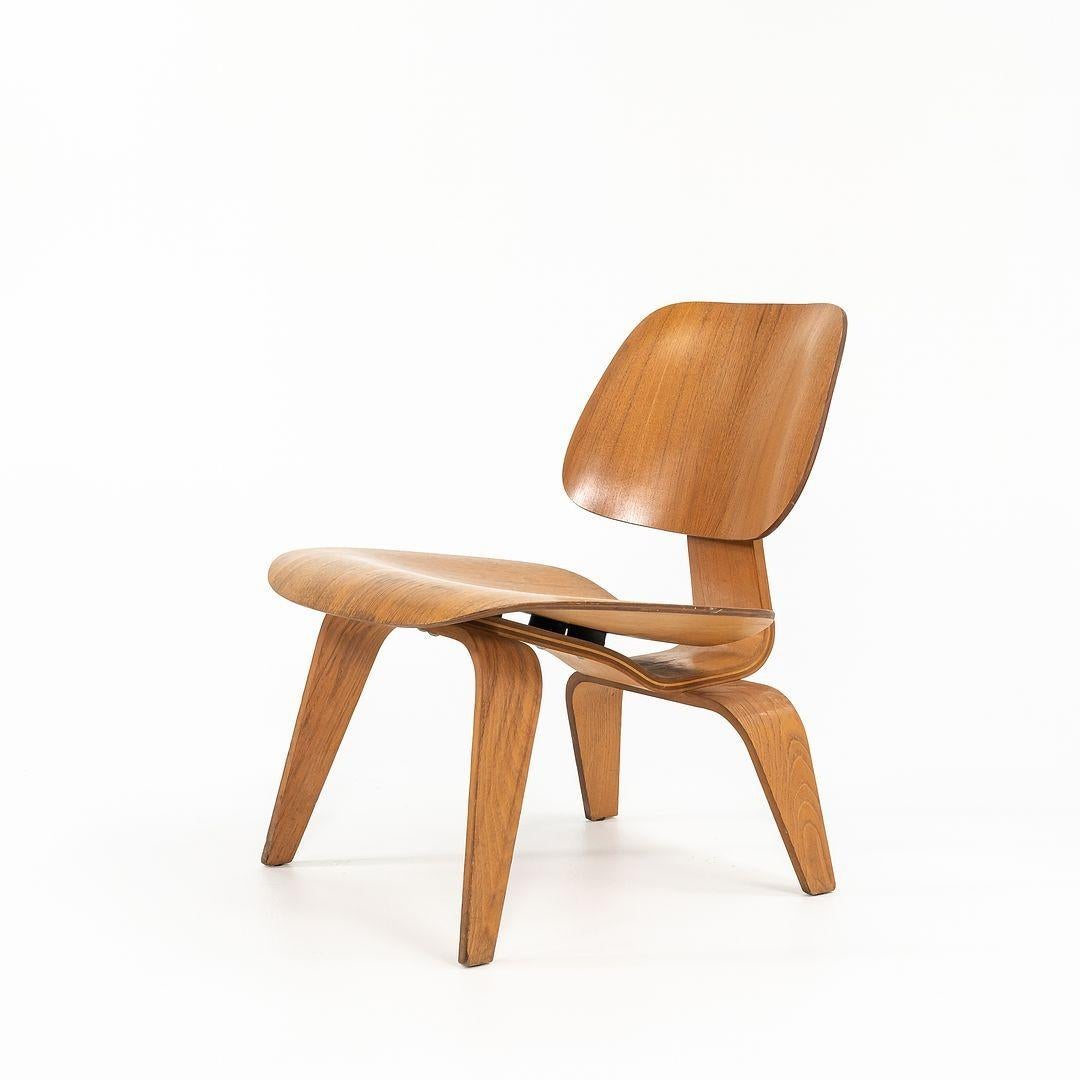C. 1953 Silla Eames LCW Lounge de Herman Miller en fresno calicó en venta 5