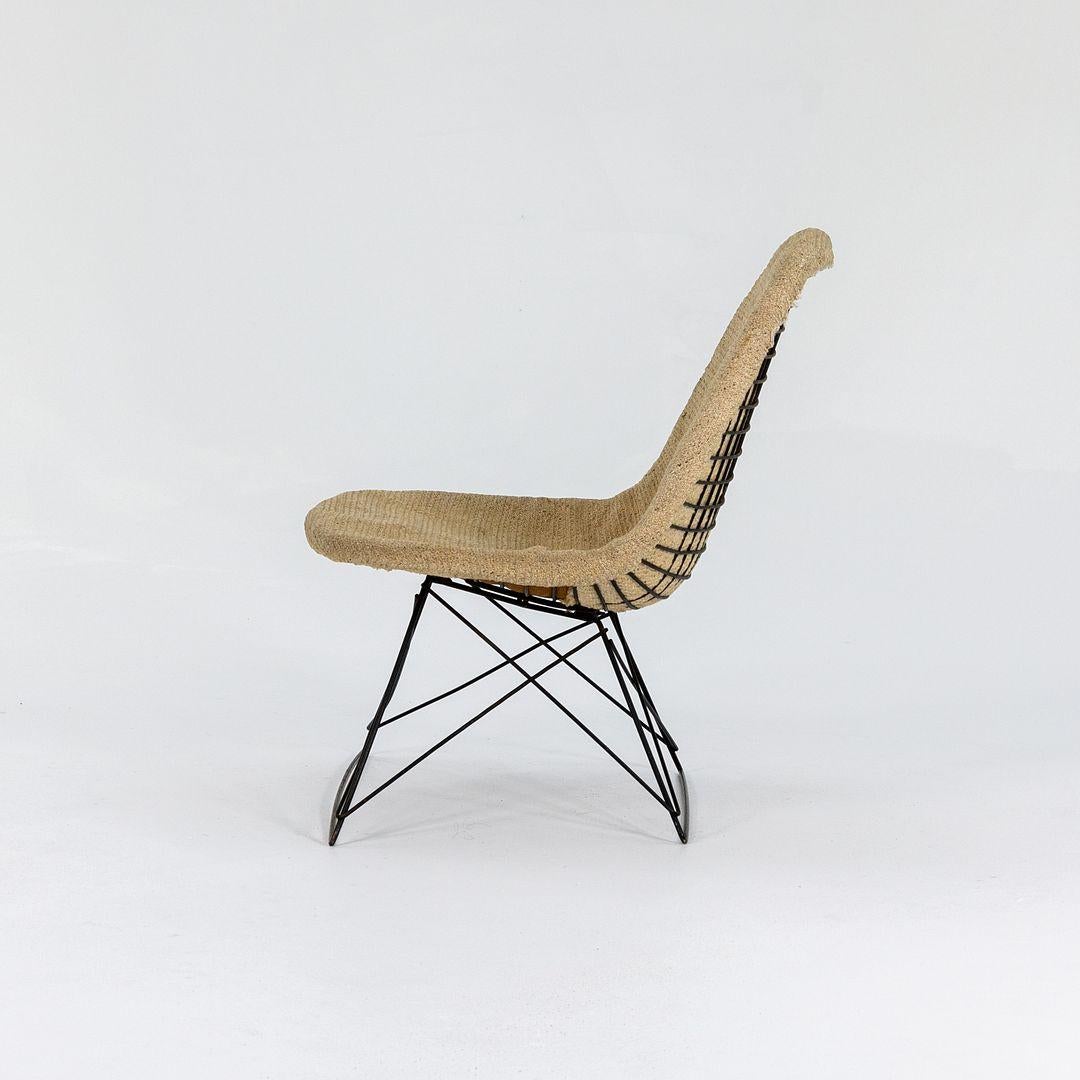 Milieu du XXe siècle Paire de chaises longues Eames LKR Cats Cradle d'Herman Miller, vers 1953 en vente