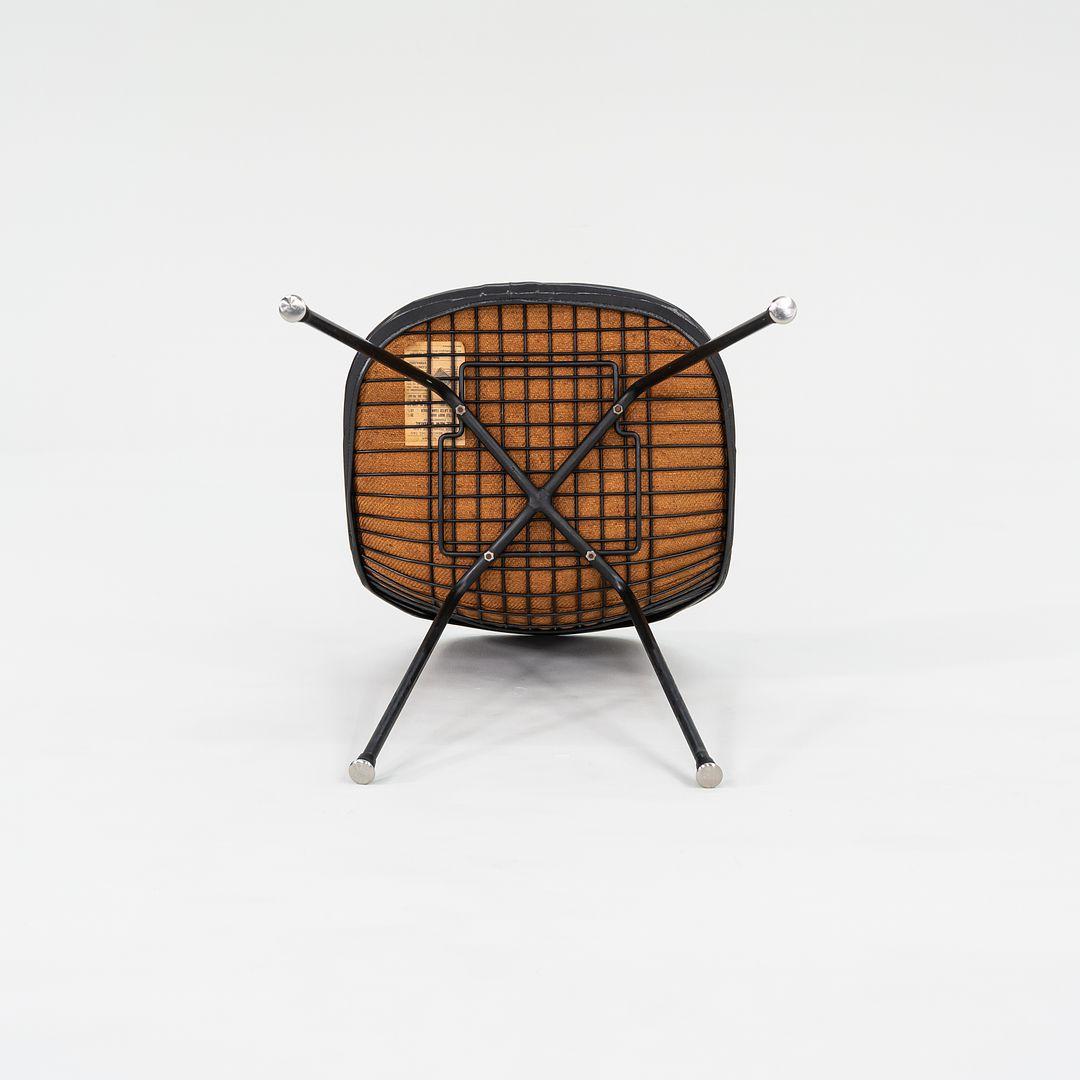 C. 1954 Set of Four Charles & Ray Eames for Herman Miller DKX Wire Dining Chairs For Sale 3