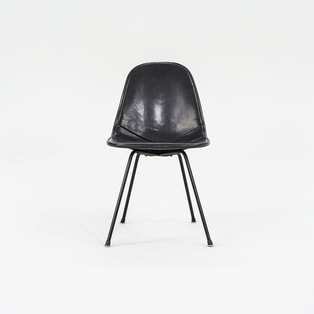 C. 1954 Set of Four Charles & Ray Eames for Herman Miller DKX Wire Dining Chairs For Sale 2