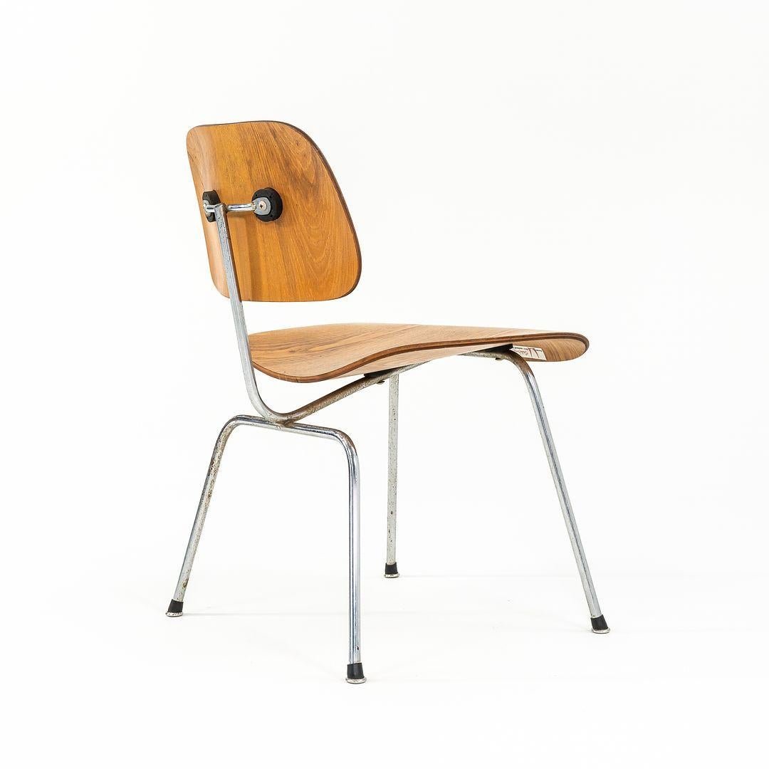 C. 1955 Charles and Ray Eames für Herman Miller DCM Chair in Calico Ash (Stahl) im Angebot