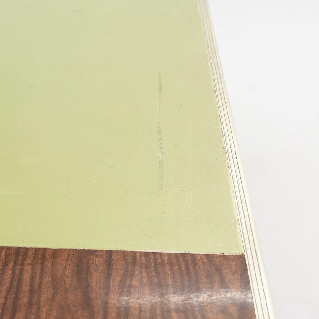 C. 1958 Gordon Bunshaft of SOM / Alcoa / GF Studios Italic Desk For Sale 3