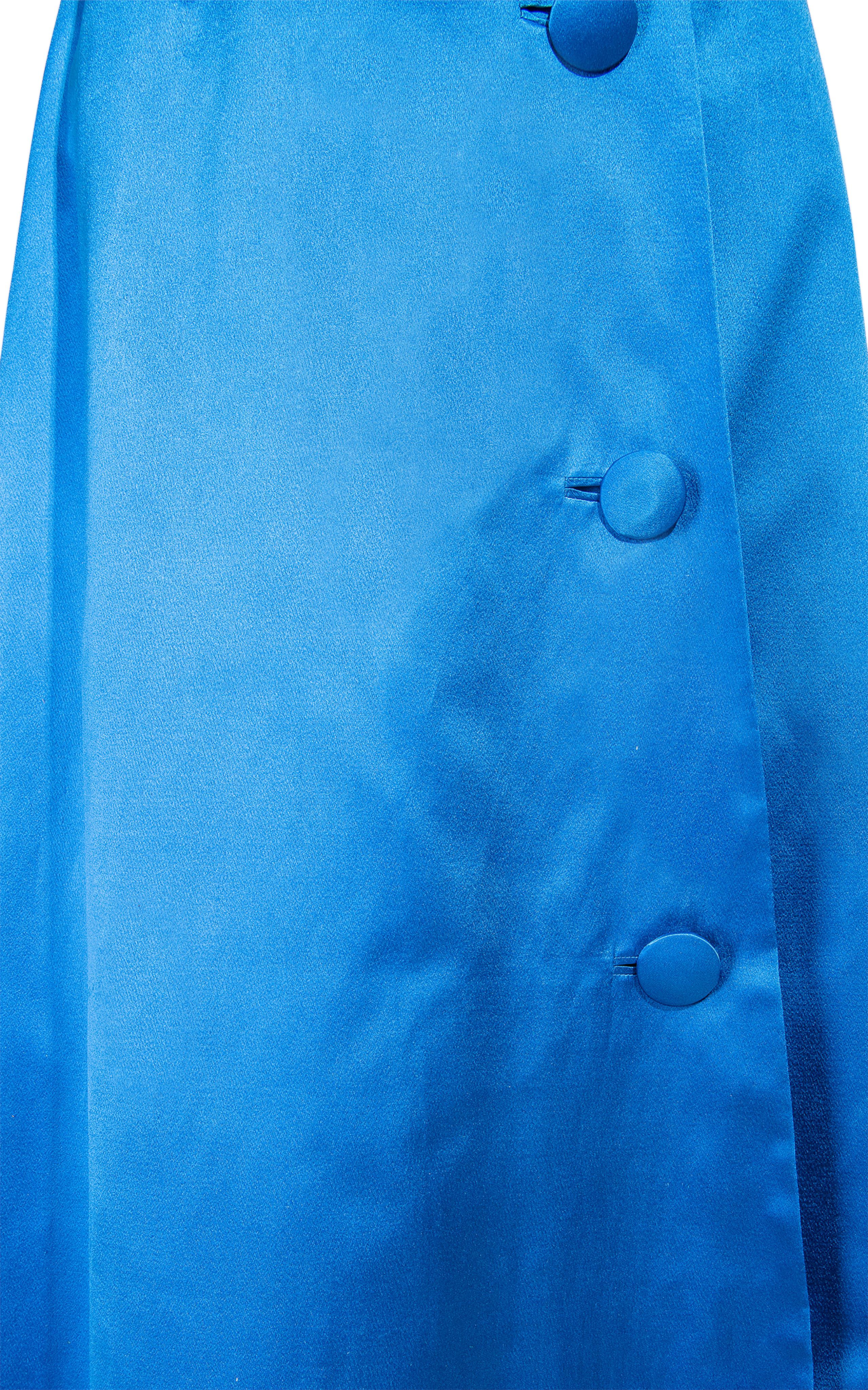 Robe de soirée sans bretelles en satin bleu Jean Patou par Karl Lagerfeld Couture, circa 1959 Pour femmes en vente