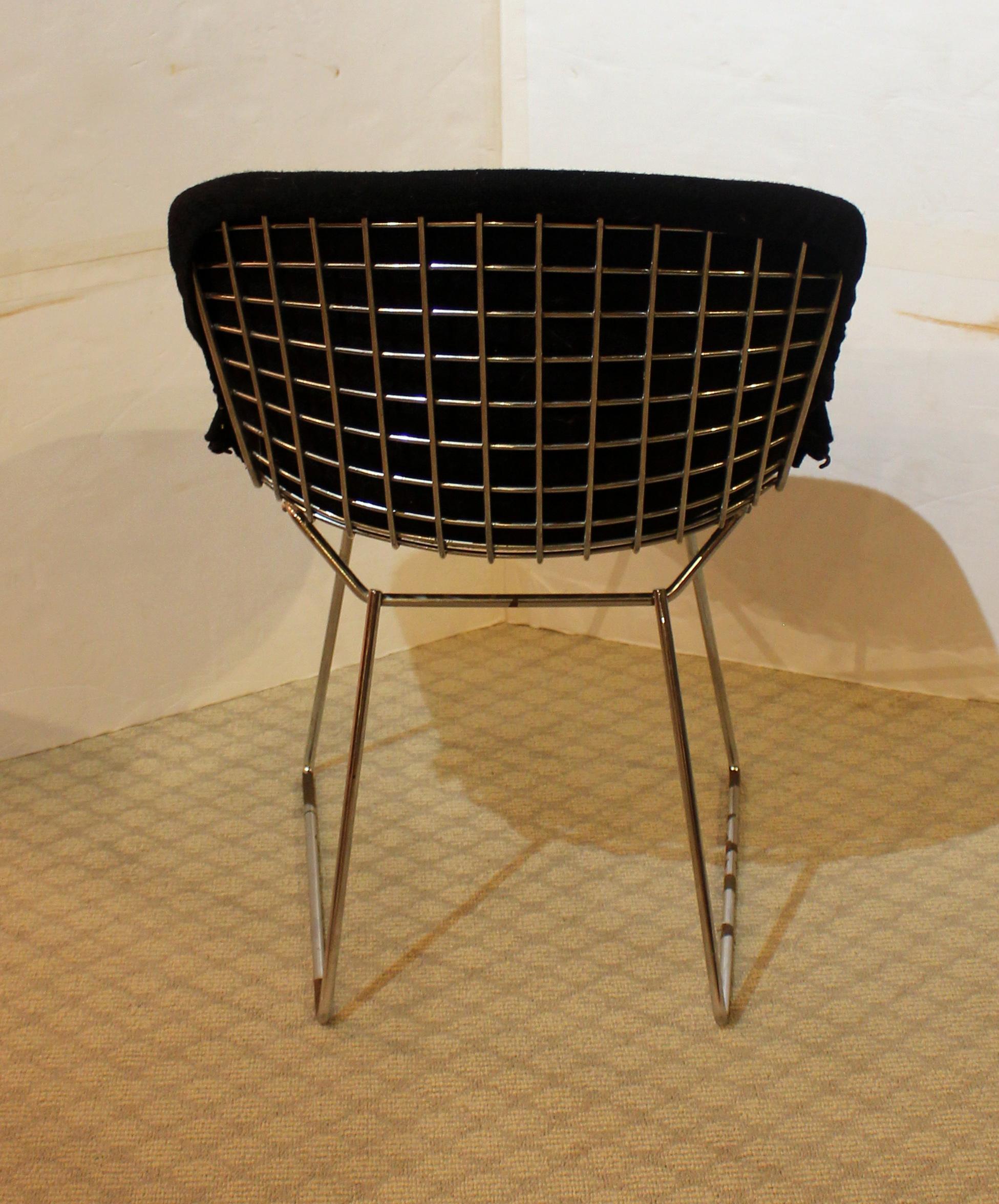 Americano c. 1960-70 Set di 4 sedie Bertoia in acciaio cromato di Knoll in vendita