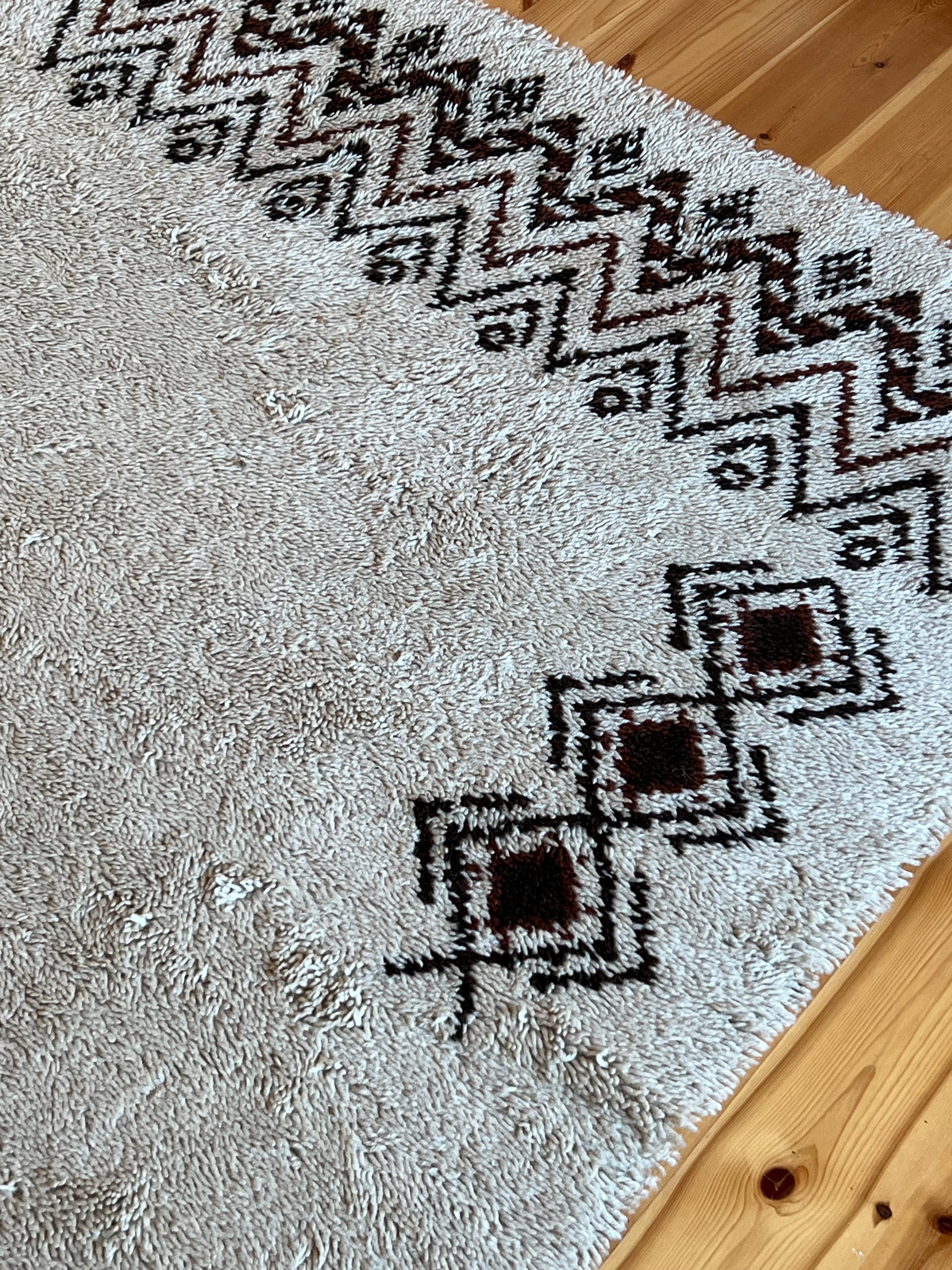 c. 1960/70s Danish Design Wool Rug, Scandinavian Mid-century Modern, 200x140 cm For Sale 5