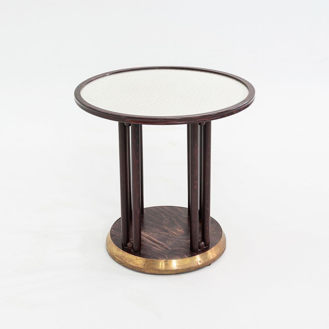 C. 1960s Josef Hoffmann pour Wittmann d'Autriche Table à café / d'appoint Fledermaus en vente