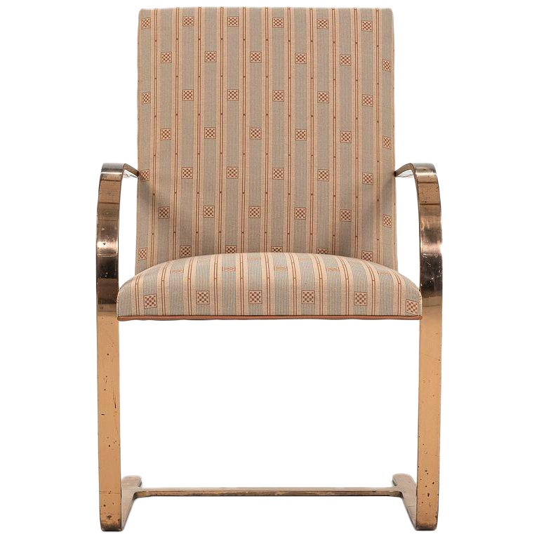 Chaise à haut dossier Brno de Mies van der Rohe, des années 1960, avec cadre en or et bronze en vente
