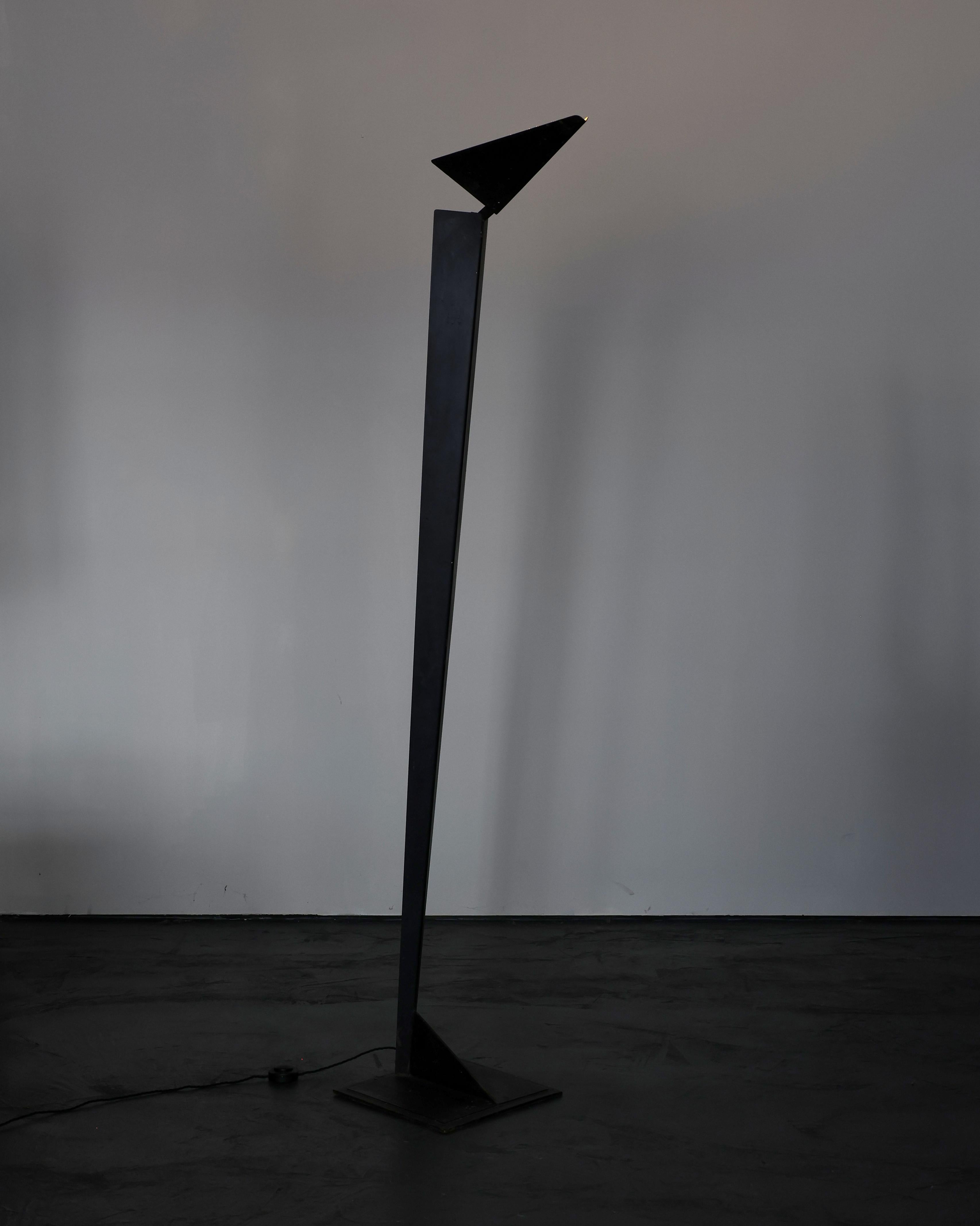 C. 1960s Modernist Italian Steel Standard Lamp/Up lighter For Sale 1