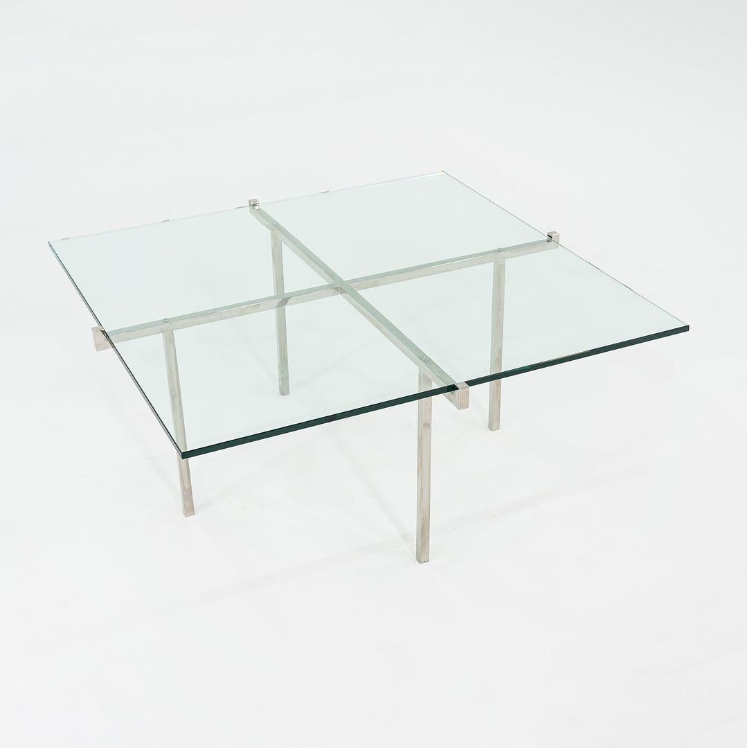 C. Mesa de centro de acero inoxidable pulido Treitel Gratz de los años 60 con tapa de cristal en venta 4