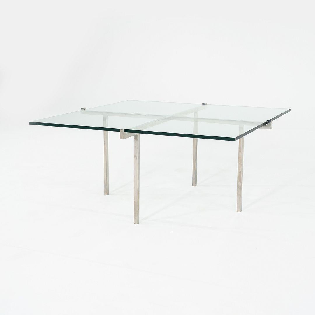 C. Mesa de centro de acero inoxidable pulido Treitel Gratz de los años 60 con tapa de cristal en venta 2