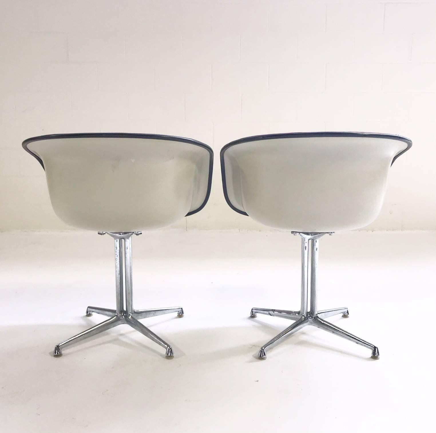 Charles and Ray Eames for Herman Miller La Fonda Chairs with Sheepskins 3