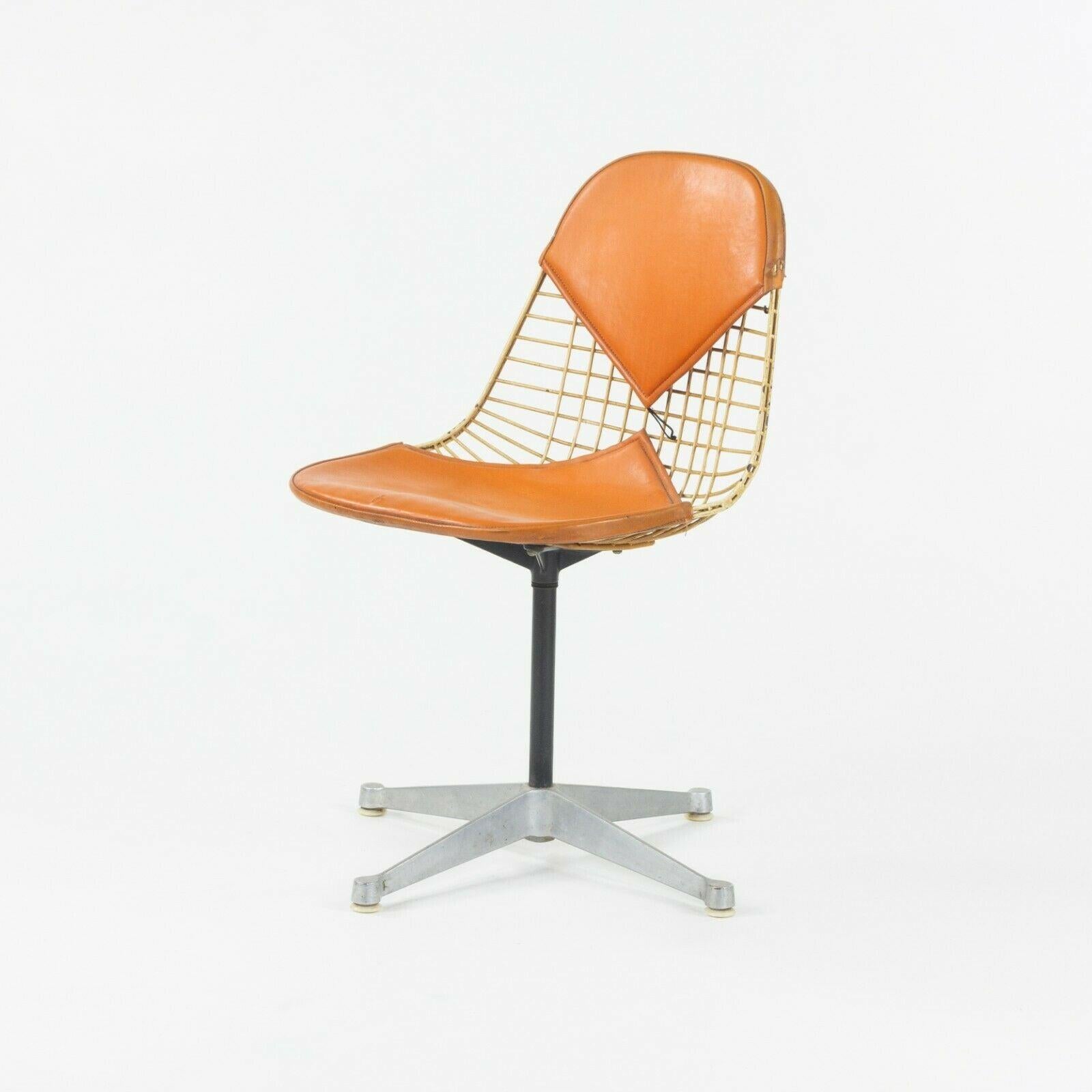 C. 1961 Set of 6 Herman Miller Eames Orange Bikini Pad Swivel PKC2 Dining Chairs For Sale 2