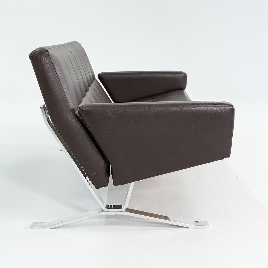 Mid-20th Century C. 1966 Independent Suspension Group Brown Settee Sofa by Dave Woods For Sale