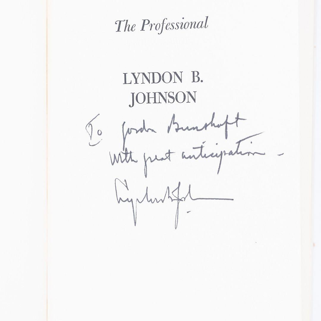 C. 1966 Tre libri del Presidente Lyndon B. Johnson a Gordon Bunshaft del SOM in vendita 4