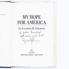 Trois livres du président Lyndon B. Johnson à Gordon Bunshaft du SOM, vers 1966