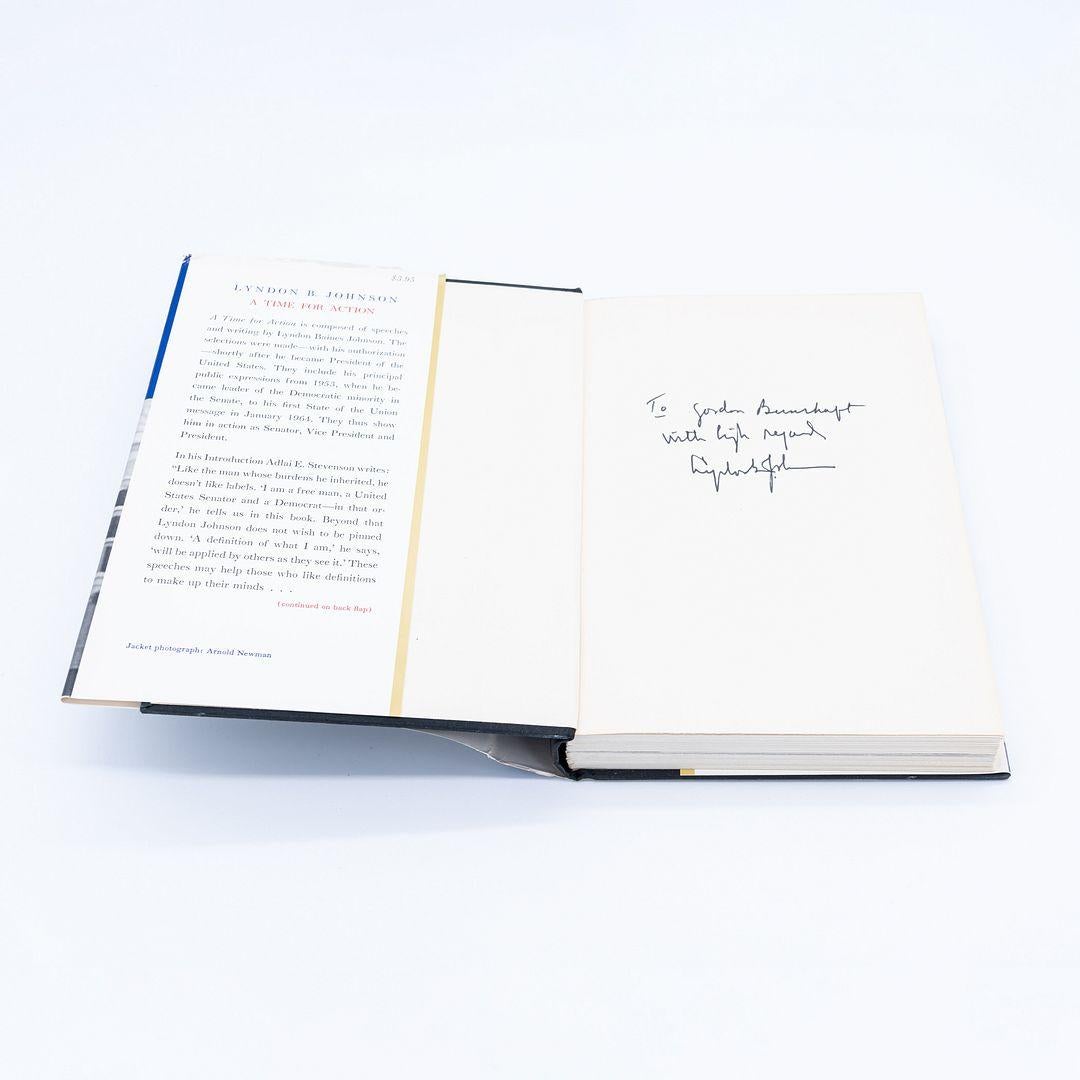 C. 1966 Tre libri del Presidente Lyndon B. Johnson a Gordon Bunshaft del SOM in vendita 1