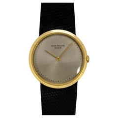 c. 1970 Patek Philippe Vintage Mens Handwound, Ref. 3459 Disco Volante Style