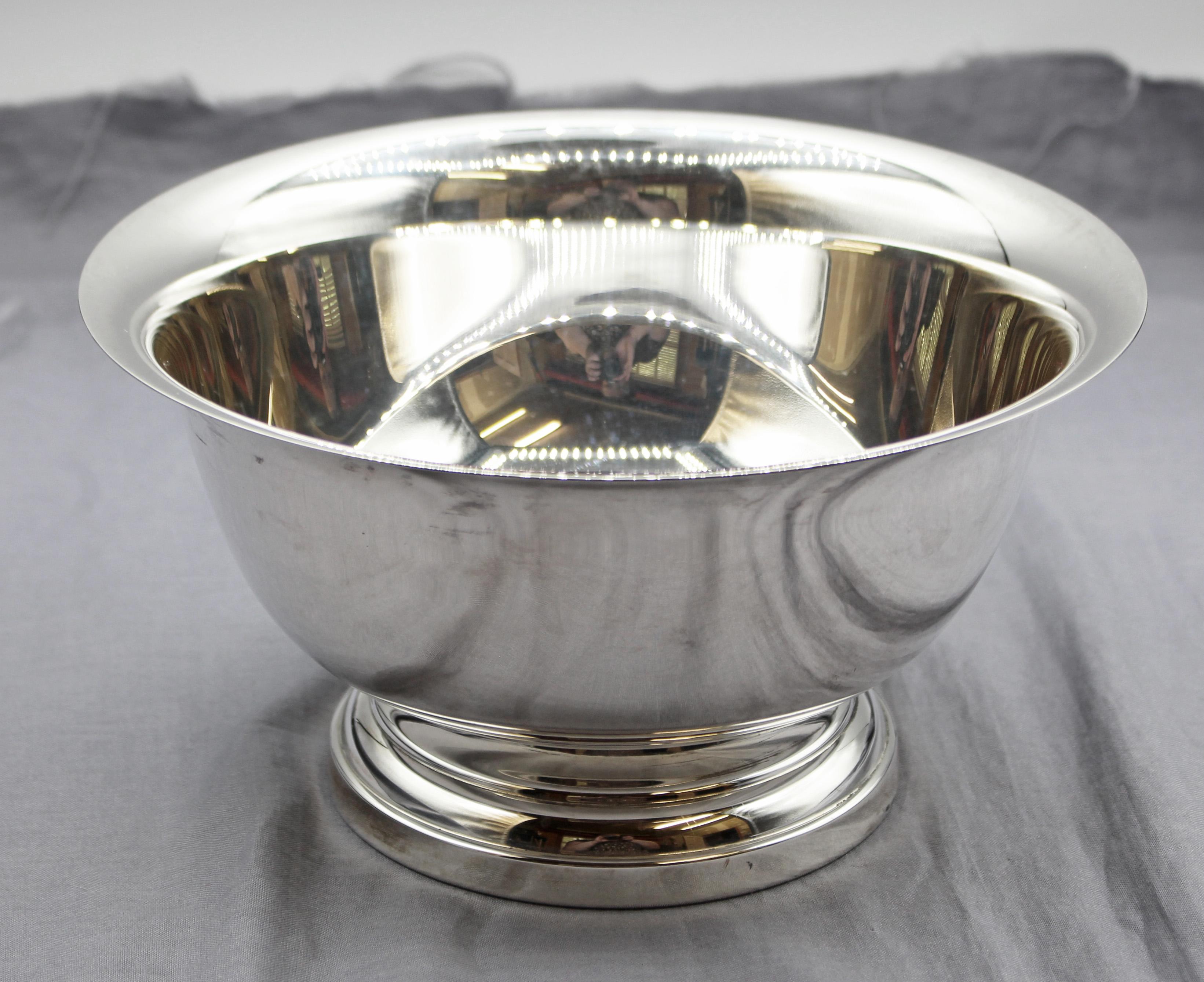 American Colonial C. 1970 Sterling Silver Paul Revere Reproduction Bowl by Poole