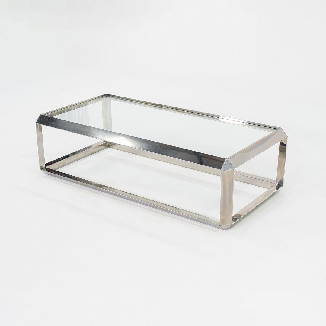 Moderne Table basse en acier chromé Saporiti Italia des années 1970 avec plateau en verre en vente
