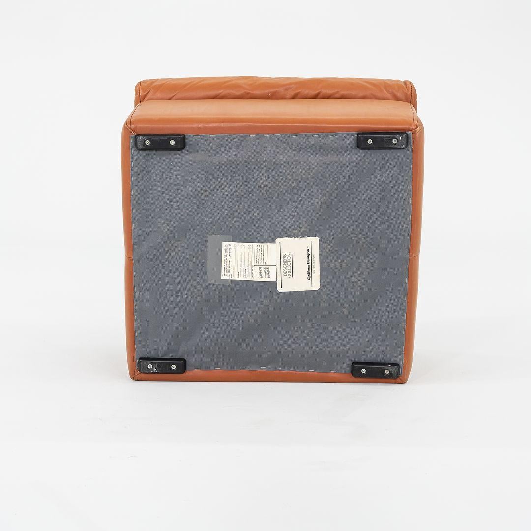 Fin du 20e siècle C. 1970 Cy Mann Designer's Collection Ottoman en cuir Cognac 26x26 inches en vente