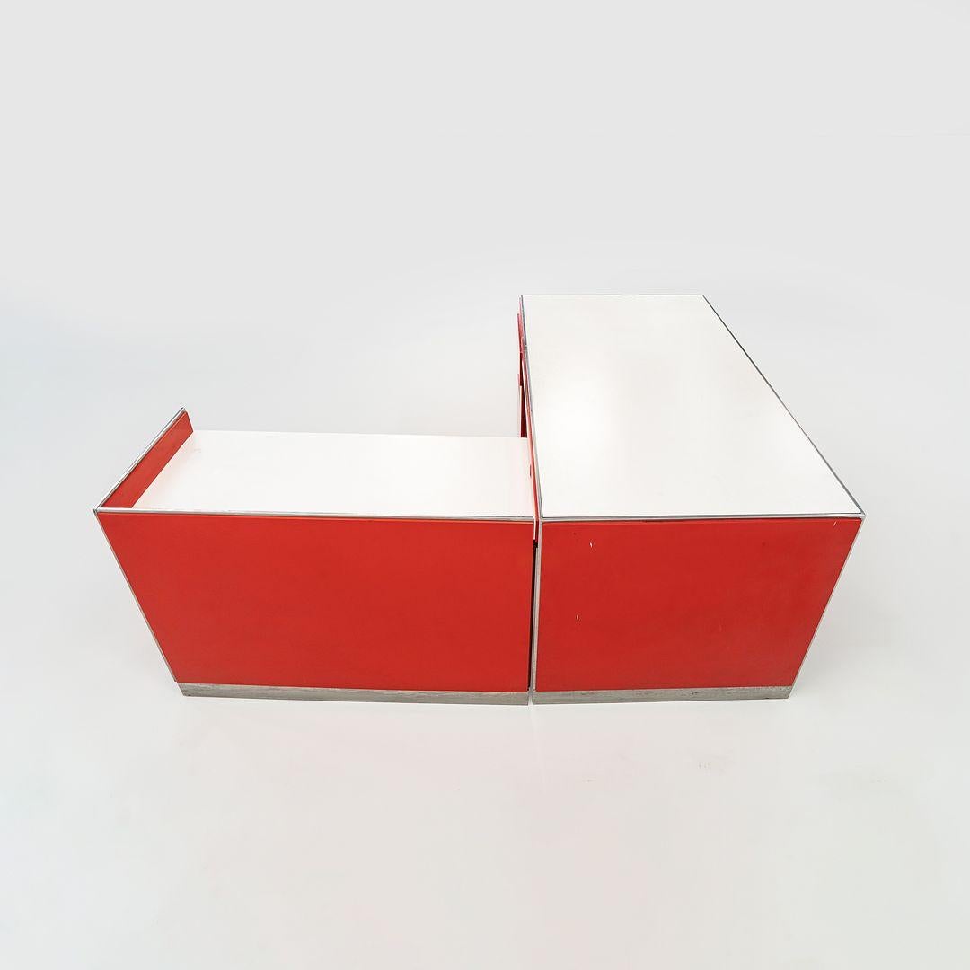 American C. 1974 Davis Allen of SOM Architects for General Fireproofing Reception Desk For Sale