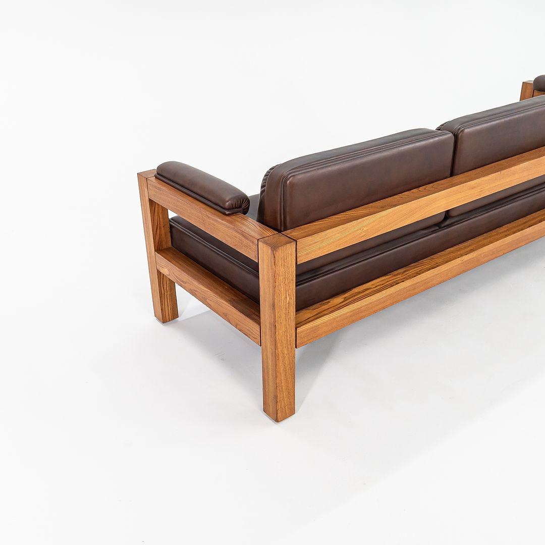 C. 1975 Warren Platner für CI Designs Dreisitziges Sofa aus Eiche und braunem Leder (Moderne) im Angebot