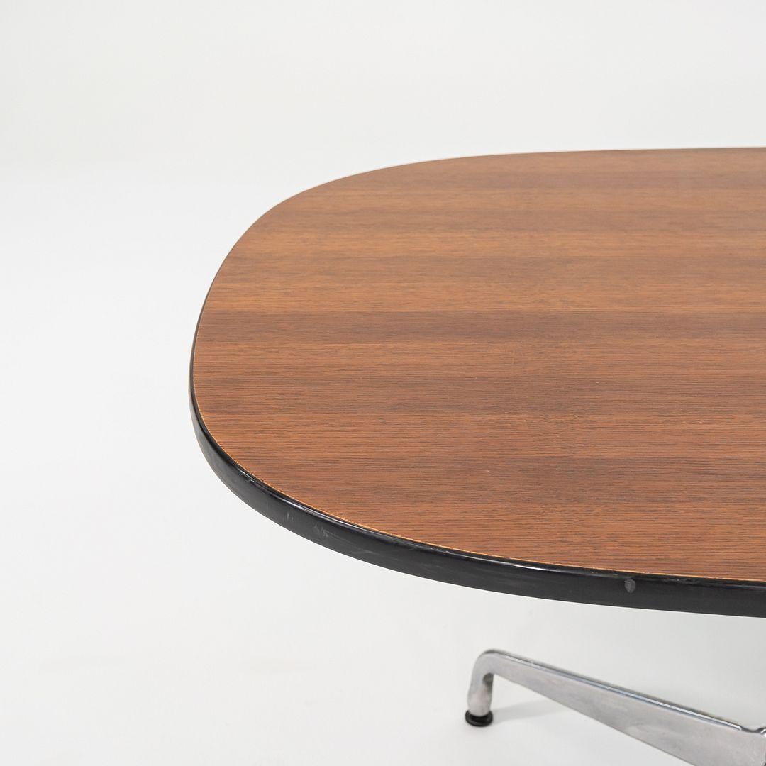 Table de conférence Eames Oval Segmented ET151 Herman Miller des années 1980, 42 x 72 en vente 3