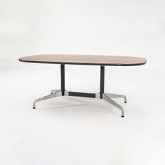 C. 1980er Jahre Herman Miller Eames Oval Segmented ET151 Konferenztisch 42 x 72