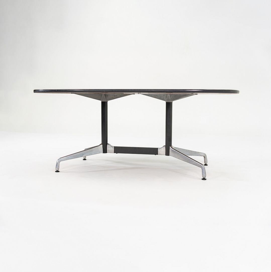 Fin du 20e siècle Table de conférence Eames Oval Segmented ET151 Herman Miller des années 1980, 42 x 72 en vente