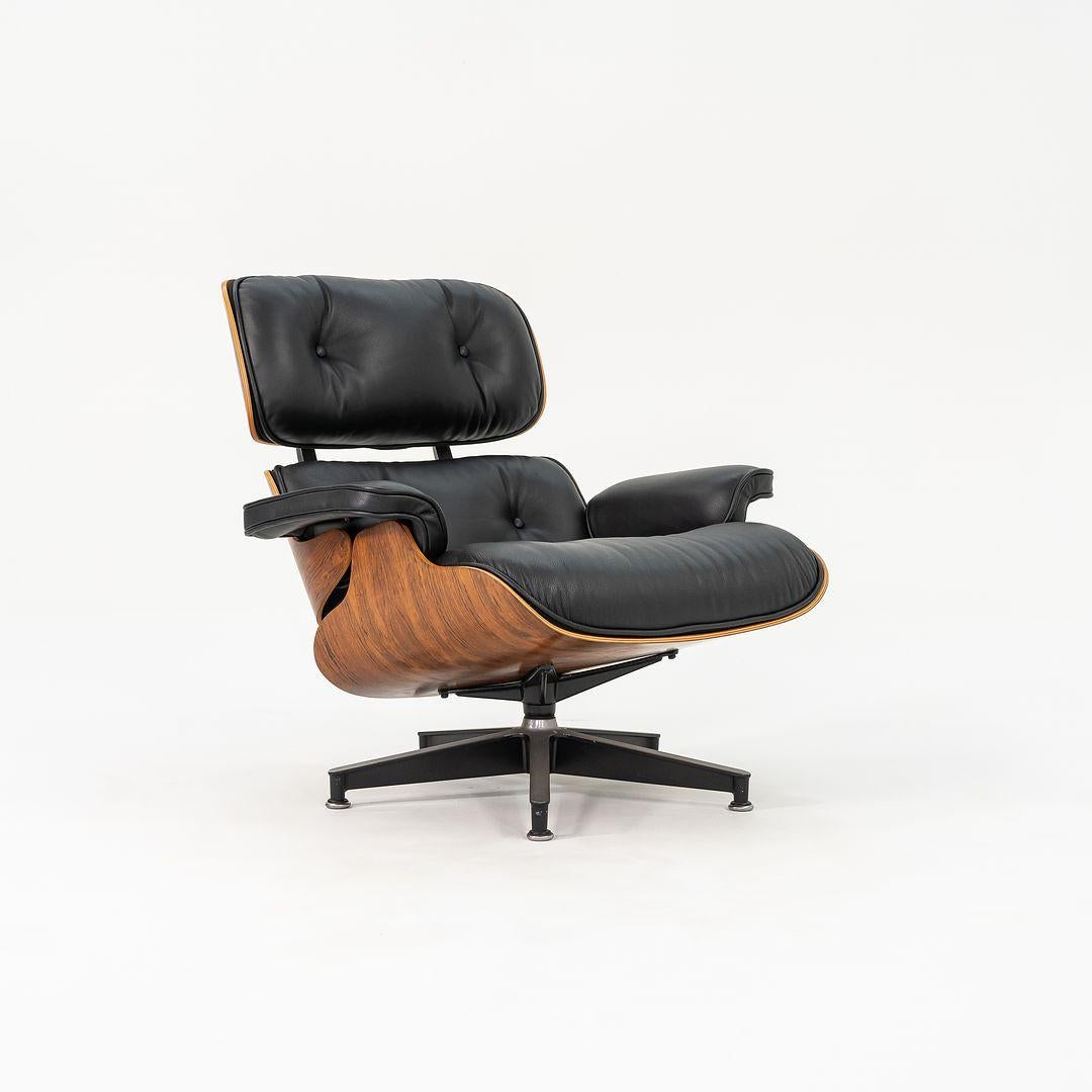 Late 20th Century C. 1990 Herman Miller Eames Lounge Chair & Ottoman in Rosewood w/ Cushion For Sale