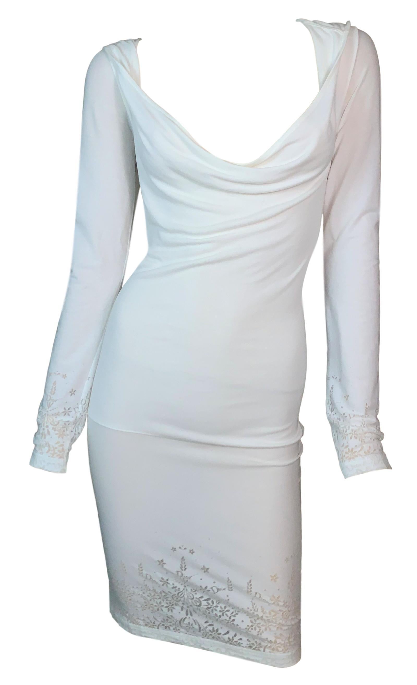 DESIGNER: Circa 2001 Christian Dior by John Galliano

Please contact for more information and/or photos.

CONDITION: Good- no flaws

MATERIAL: Tag is faded- a stretchy blend

COUNTRY MADE: Italy

SIZE: F-36 with a lot of stretch

MEASUREMENTS;