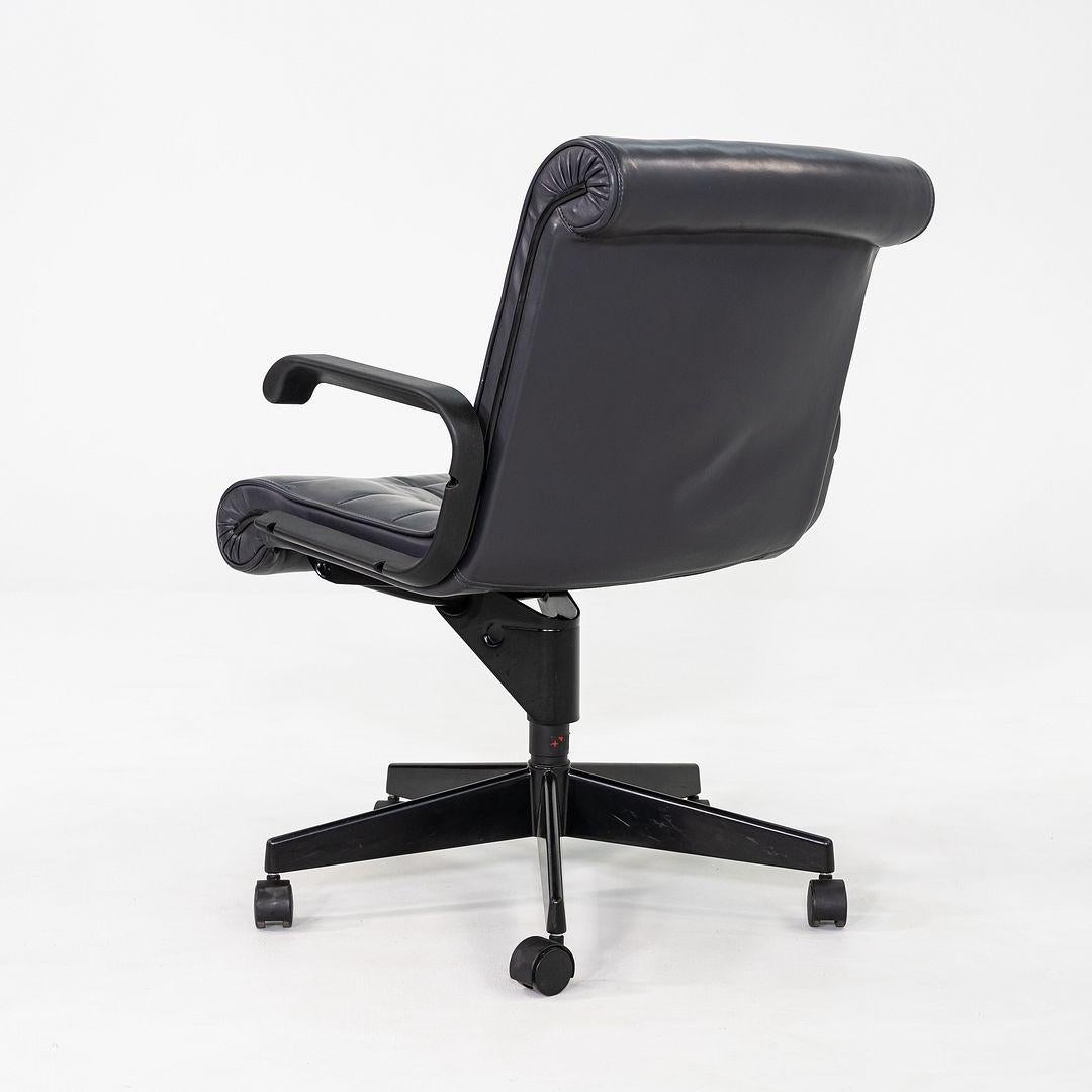 C. 2001 Richard Sapper Management Desk Chair in Grey Leather 6x Available (21. Jahrhundert und zeitgenössisch) im Angebot