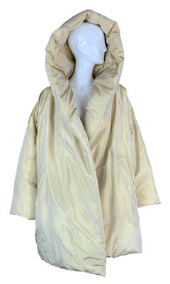 C. 2002 Gucci by Tom Ford Gold Silk Hooded Puffer Coat Jacket