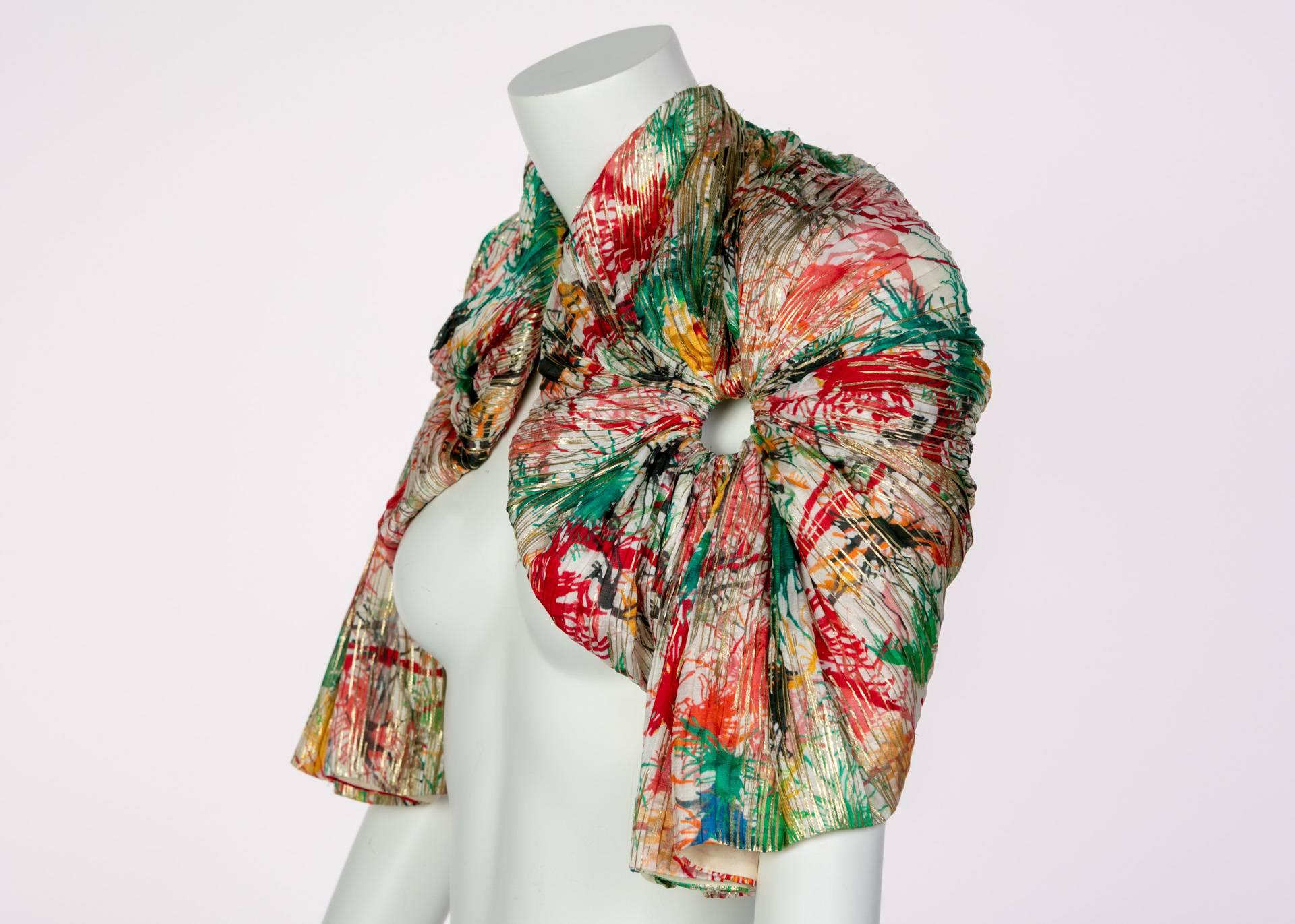 Zac Posen Splash Paint Multicolored Print Silk Lamè Bolero Jacket, 2006 In Excellent Condition In Boca Raton, FL