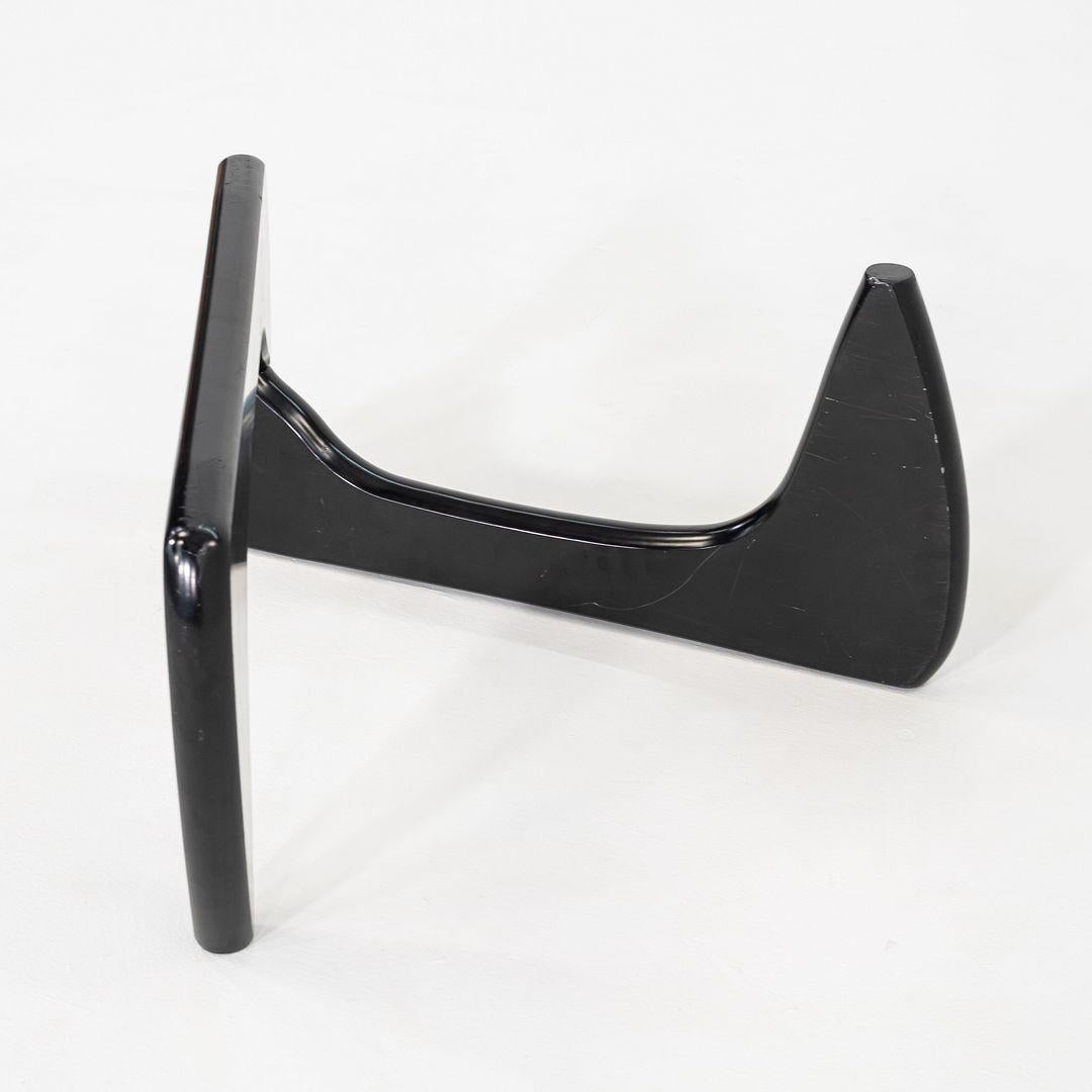 C. 2007 Isamu Noguchi for Herman Miller Coffee Table in Black For Sale 2