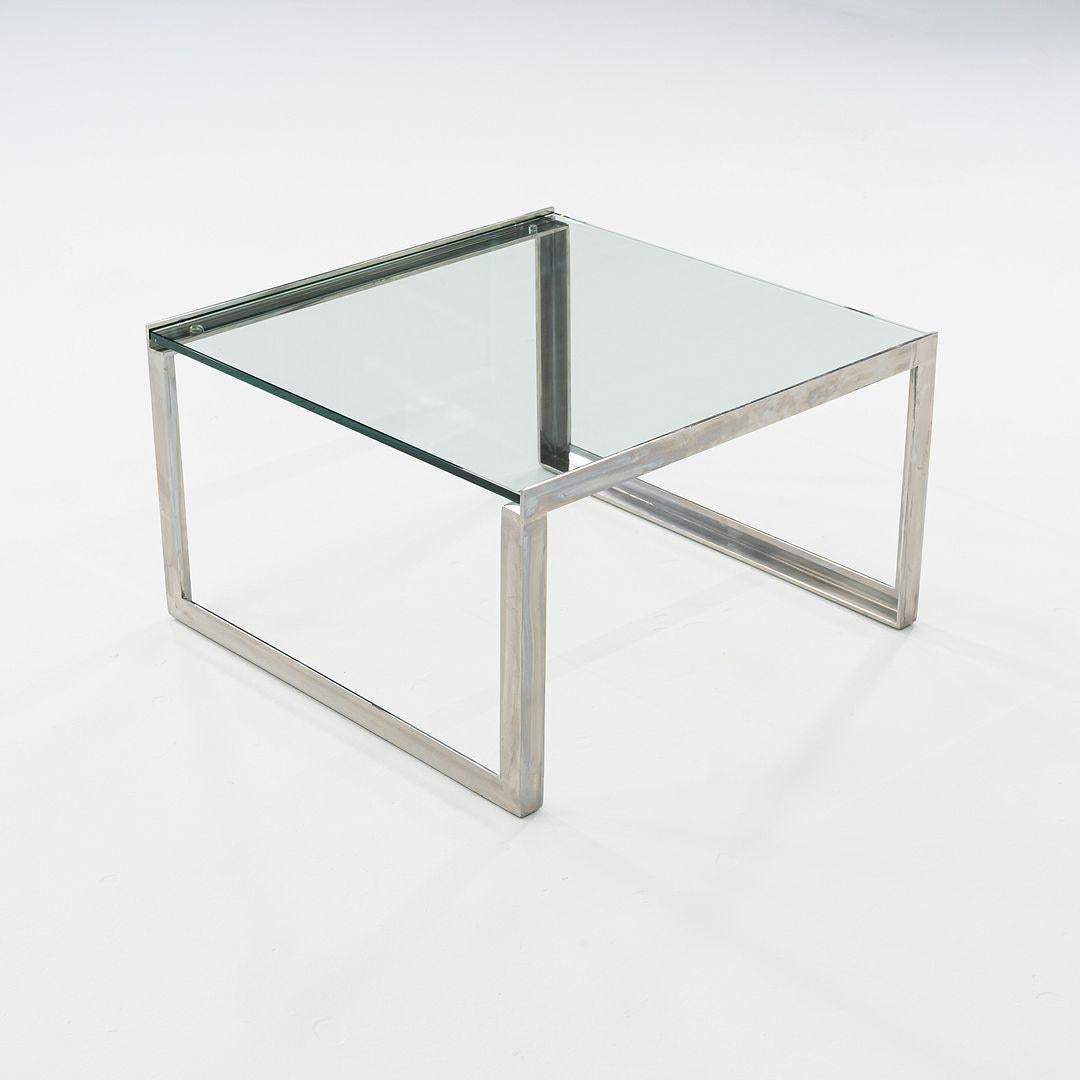 C. 2010 Steele for Knoll SM Table d'appoint en acier avec plateau en verre de 24 pouces Excellent état - En vente à Philadelphia, PA