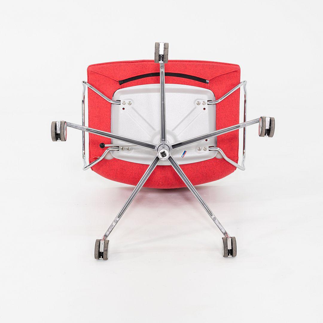 Chaises de bureau Lievore Altherr Molina pour Arper Catifa avec accoudoirs et pythoniques, vers 2020 en vente 3
