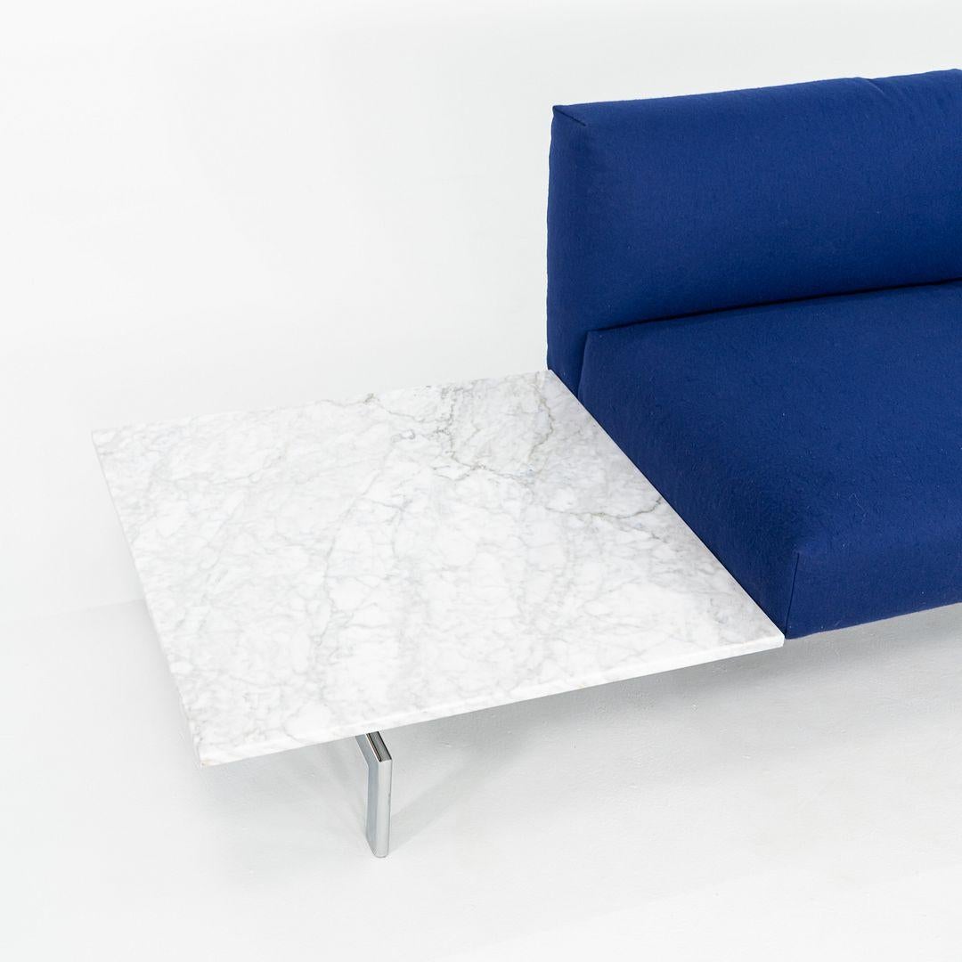 C. 2020 Piero Lissoni per Knoll Divano modulare Avio con tavolino in marmo In condizioni buone in vendita a Philadelphia, PA